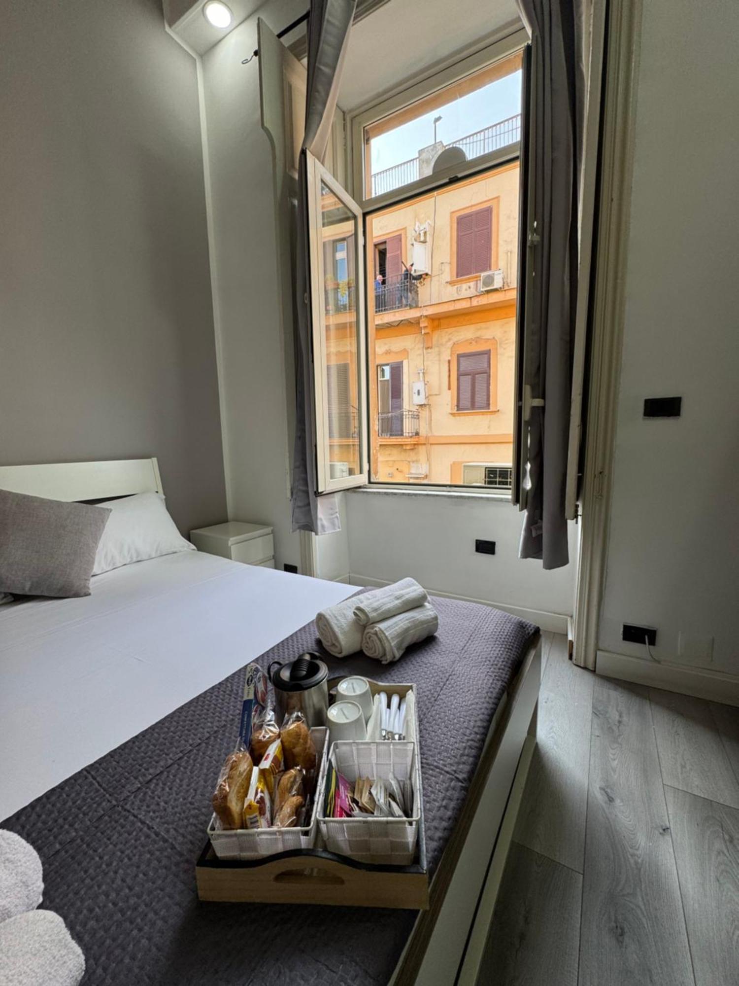 B&B San Ferdinando Napoli Екстериор снимка